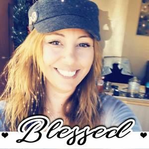 Meet your Posher, Jeanette